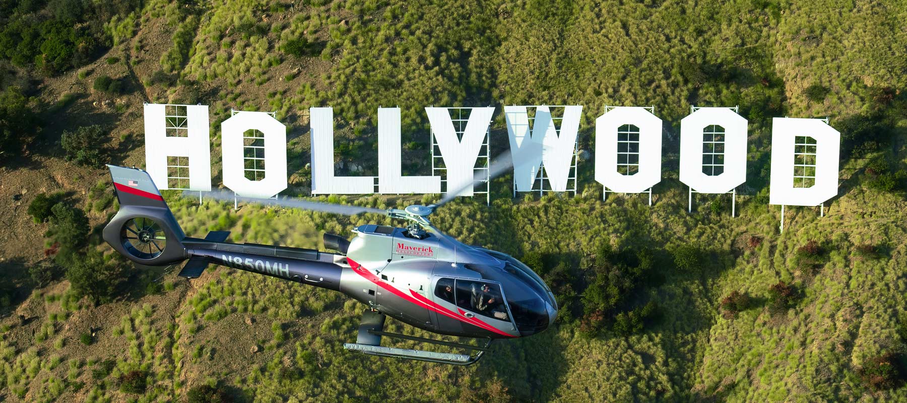 Hollywood & Beyond 洛杉矶空中之旅封面图
